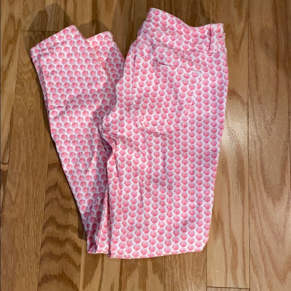 Vineyard Vines skinny jeans with pink seashells 0 - Picture 1 of 11